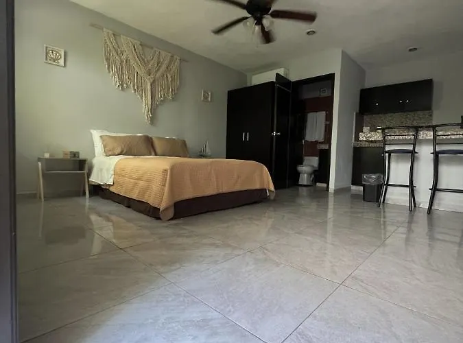 Hotel Azure Coliving 3*