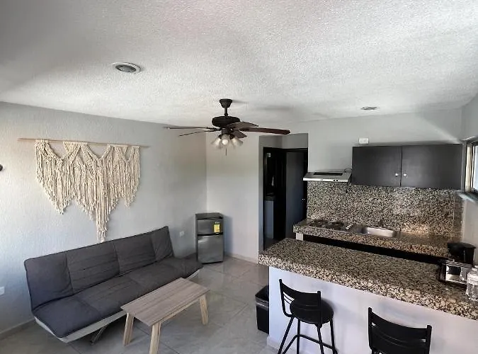 Hotel Azure Coliving 3*